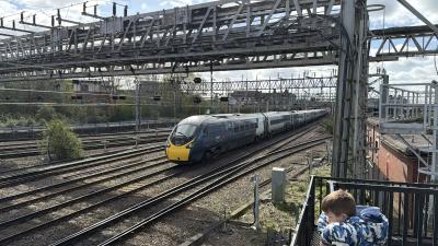390129 at Crewe. &copy; Luivery