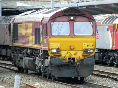 66122 at Crewe. &copy; llamafish