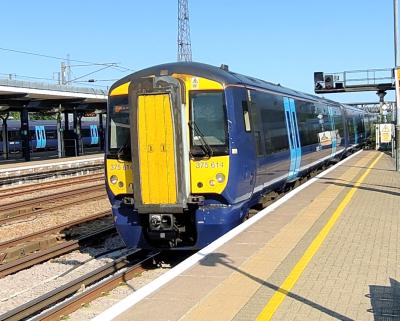 375614 at Ashford International. &copy; Geoff