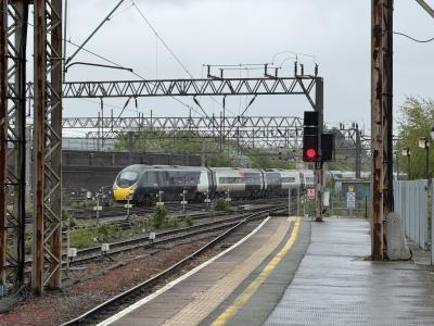 390137 at Crewe. &copy; Luivery