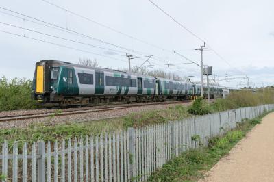 350108 at Kingsthorpe. &copy; llamafish