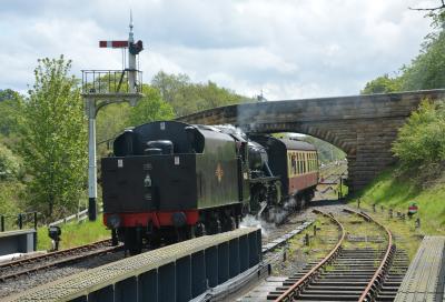 45428 STEAM at North Yorkshire Moors Railway - Goathland. &copy; AJax