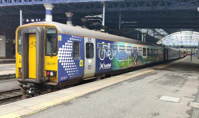 153377 at Glasgow Queen Street. &copy; Geoff