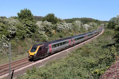 photo of 221136 at Sunderland Bridge