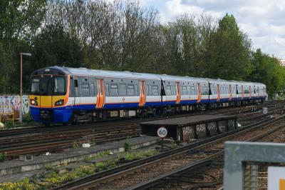 378212 at Clapham Junction. &copy; llamafish