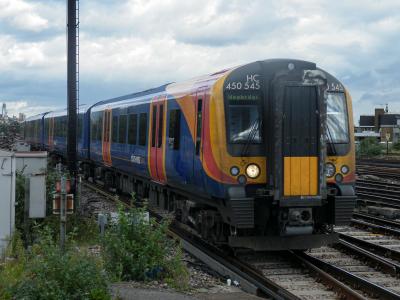 450545 at Clapham Junction. &copy; llamafish