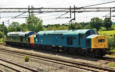 40145 at Acton Bridge (Cheshire). &copy; stevexos