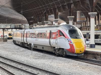 800103 at York. &copy; Luivery