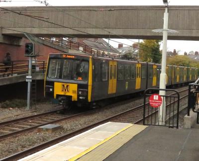 TW 4017 at West Jesmond (Tyne & Wear Metro). &copy; Geoff