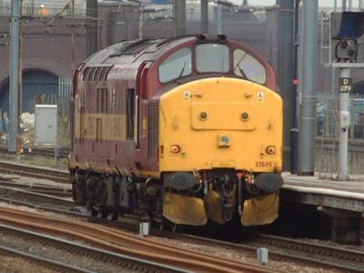 37695 at Doncaster. &copy; Byron5574