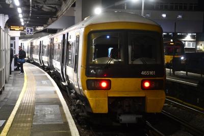 465161 at Dartford. &copy; MJM