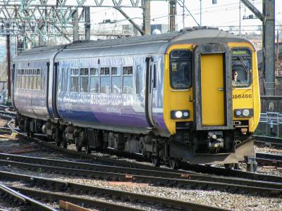 156466 at Manchester Piccadilly. &copy; llamafish
