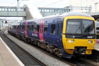 166202 at Bristol Parkway. &copy; JM-Freightliner