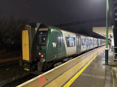 350402 at Northampton. &copy; AJax