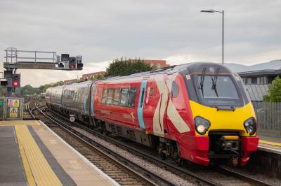 220023 at Basingstoke. &copy; Zain