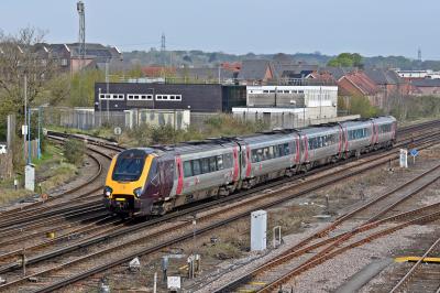 photo of 221121 at Eastleigh