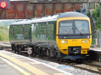 165134 at Westbury. &copy; Trainman5862