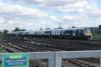 photo of 701039 at Clapham Junction