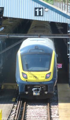 701018 at Clapham Junction. &copy; Geoff