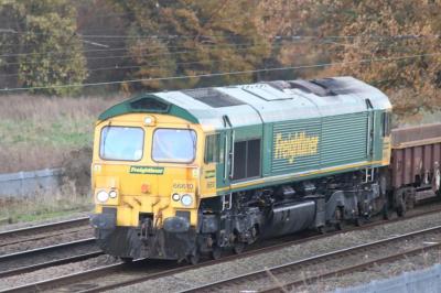 66610 at Winwick. &copy; stevexos