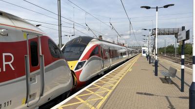 801112 at Newark North Gate. &copy; Luivery