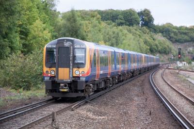 450547 at Micheldever. &copy; trainlogger