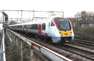 720514 at Bethnal Green. &copy; Geoff