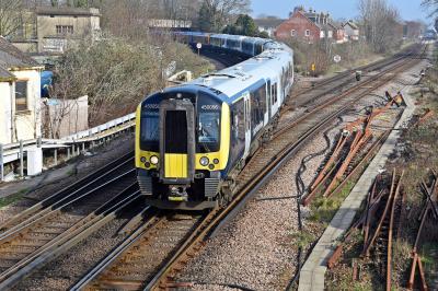 450056 at Havant. &copy; Bestieboy