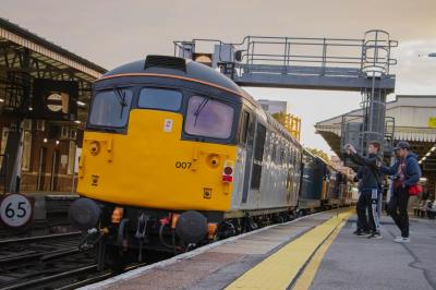 26007,20066,58023,37607 at Basingstoke. &copy; Zain