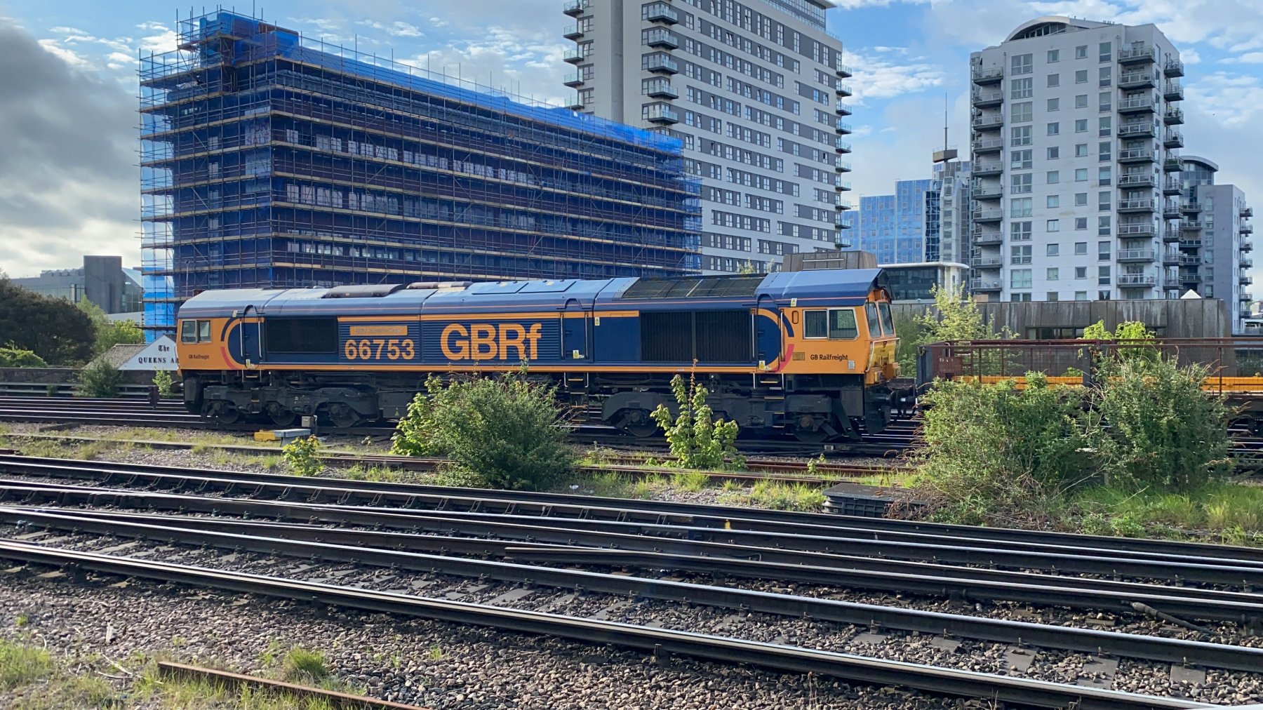 Photo of 66753 at Basingstoke — trainlogger