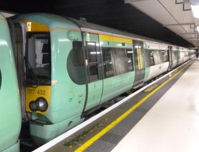 377432 at London Victoria. &copy; BigKev