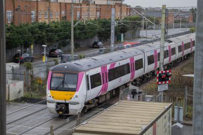 357323 at Rainham (Essex). &copy; Zain