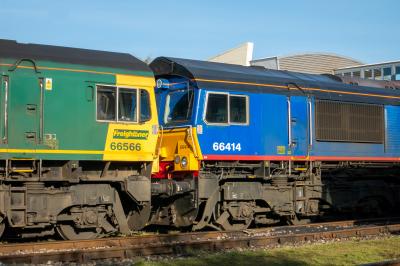 66566,66414 at Stoke Gifford Freightliner yard. &copy; trainlogger
