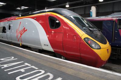 390046 at London Euston. &copy; linuxyeti