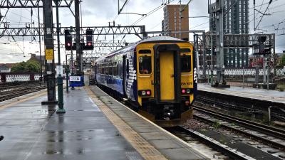 156509 at Glasgow Central. &copy; MemberOfThePublic