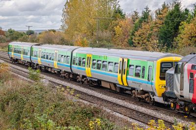 photo of 323221 at Elford