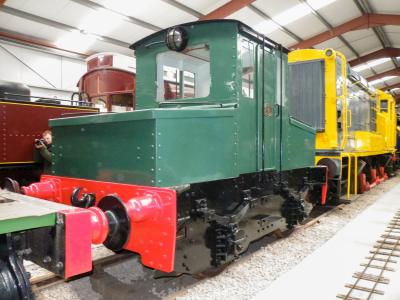 GB 2000 at Ribble Steam Railway. &copy; llamafish