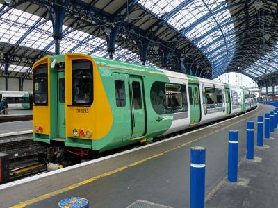313213 at Brighton. &copy; llamafish