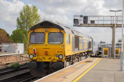 66742 at Clapham Junction. &copy; Zain