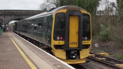 158747 at Yate. &copy; JM-Freightliner