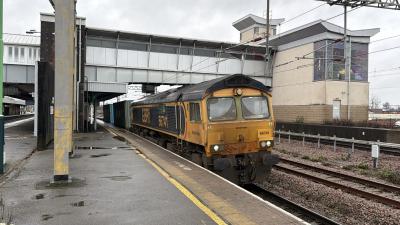 66741 at Nuneaton. &copy; Luivery