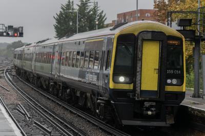 159014 at Basingstoke. &copy; Harry Bennellick