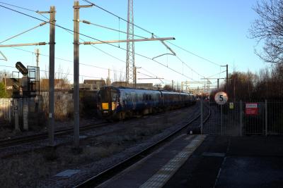 385040 at Larbert. &copy; stevexos