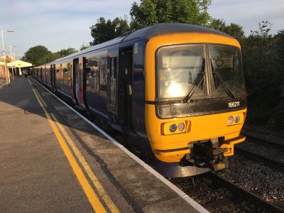 166211 at Basingstoke. &copy; Pape_Timmo