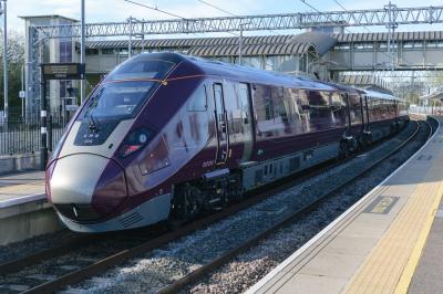 810016 at Kettering. &copy; llamafish