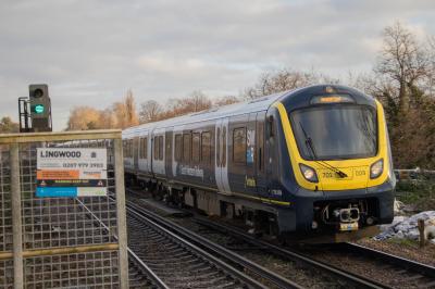 701009 at Earlsfield. &copy; Zain