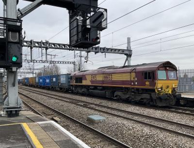 66133 at Swindon. &copy; Pistolpete008