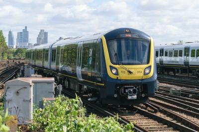 photo of 701053 at Clapham Junction