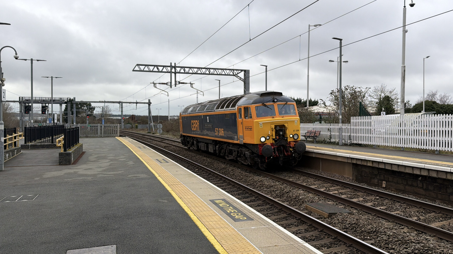 photo of 57306 at Wellingborough