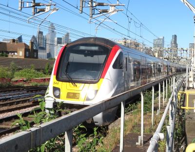 720544 at Bethnal Green. &copy; Geoff